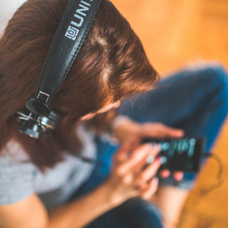 Écouter de la musique hors ligne: 10 meilleures applications pour Android