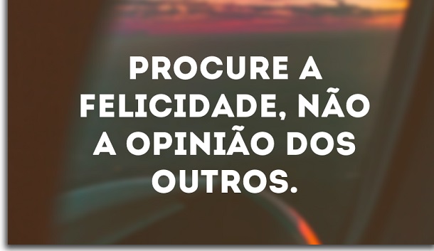 frases curtinhas para status de whatsapp opinião