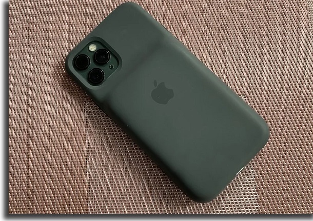 As 20 melhores capas para iPhone 11  2021    AppTuts - 95