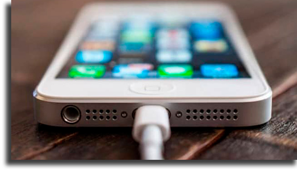 Keep your iOS up-to-date extend iPhone battery lifespan